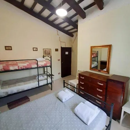 Casale Valentini Affittacamere Fermo